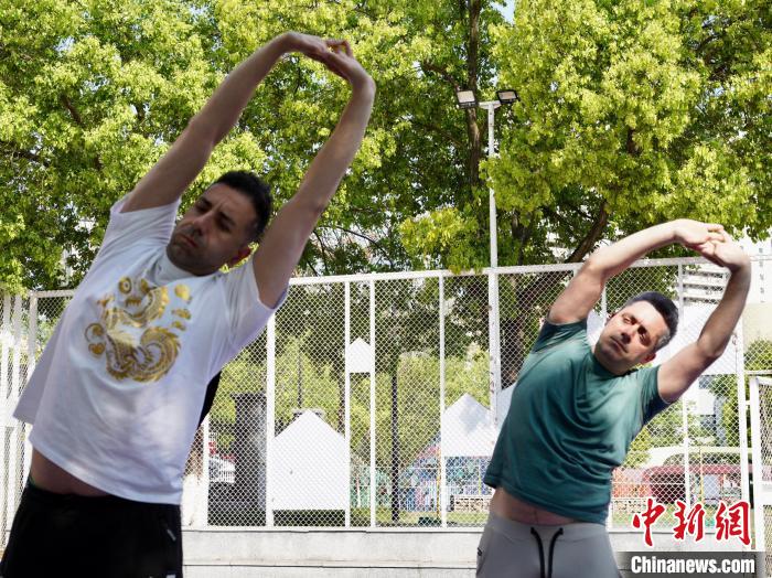 Жэньминь Жибао2